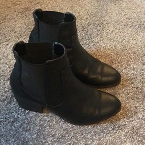 Forever 21 booties